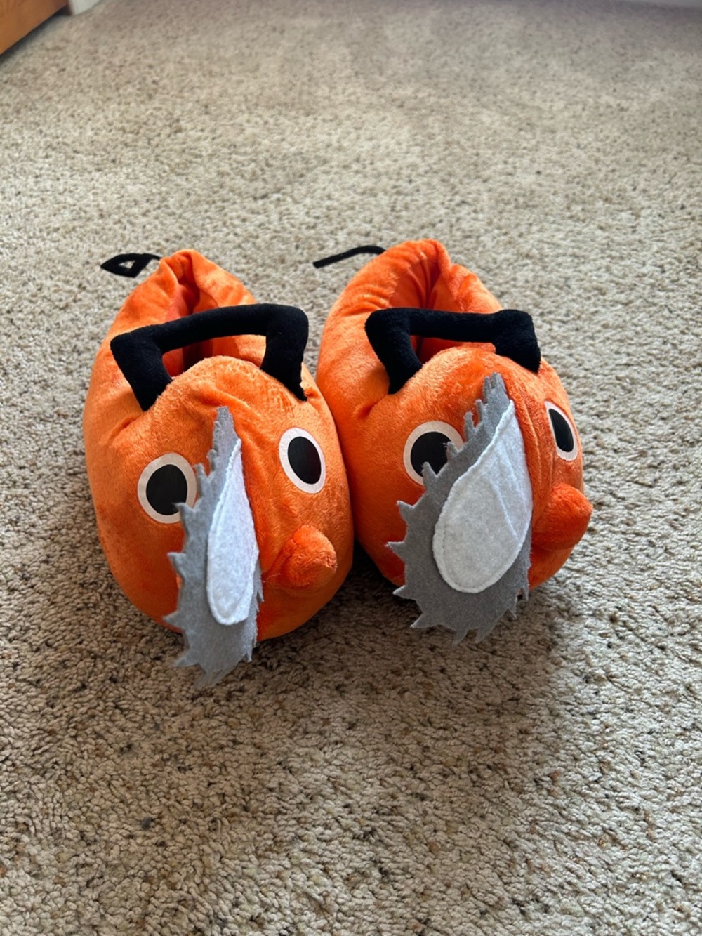 Chainsaw Man Pochita slippers